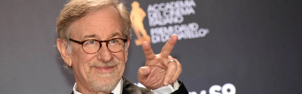 Спилберг пишет сценарий хоррор-сериала для смартфонов Спилберг пишет сценарий хоррор-сериала для смартфонов