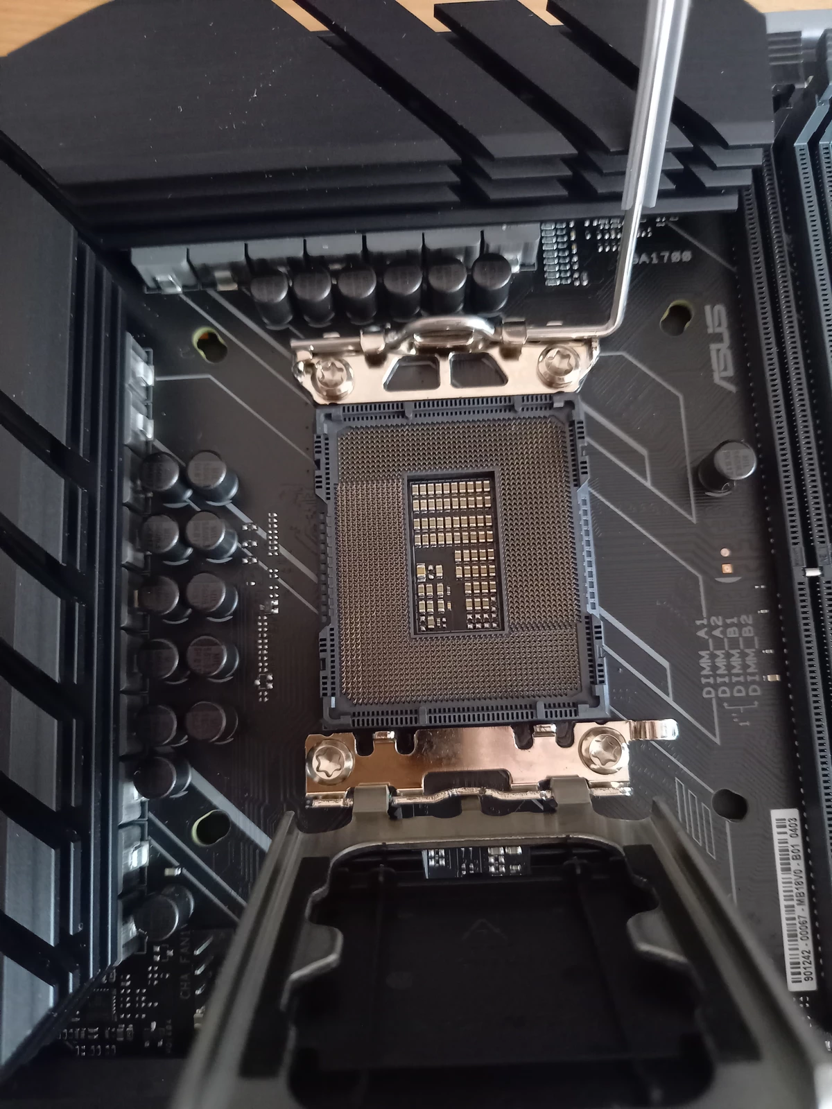 Обзор DDR4 материнской платы ASUS TUF GAMING Z690-PLUS WIFI D4 Обзор DDR4 материнской платы ASUS TUF GAMING Z690-PLUS WIFI D4
