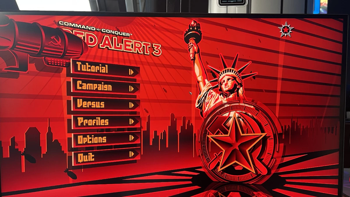 Товарищ Ким одобрил: в столице Северной Кореи открылся компьютерный клуб Товарищ Ким одобрил: в столице Северной Кореи открылся компьютерный клуб