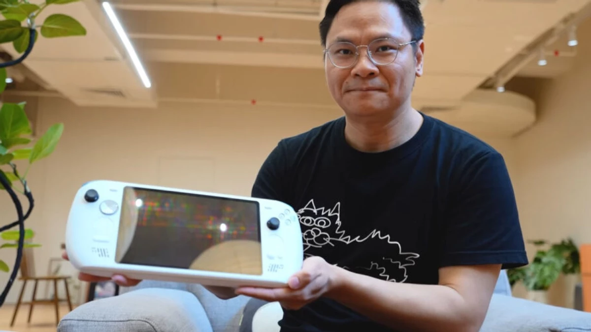 AYANEO представила NEXT II с процессором Ryzen AI Max+ 395