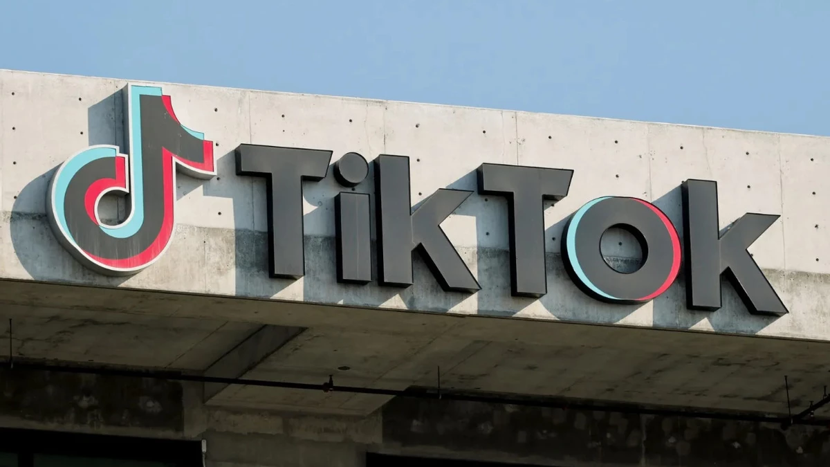 Трамп утверждает, что сделка о покупке TikTok у китайцев почти завершена Трамп утверждает, что сделка о покупке TikTok у китайцев почти завершена