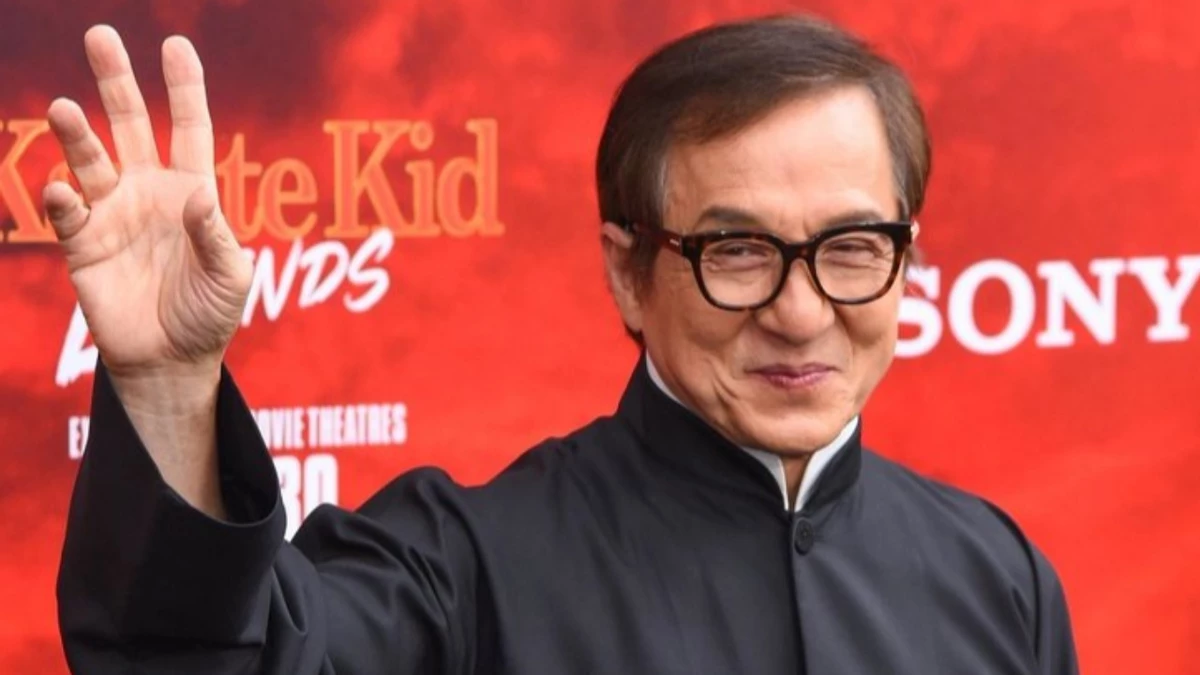 Джеки Чан уже себя хоронит: актер записал посмертную песню