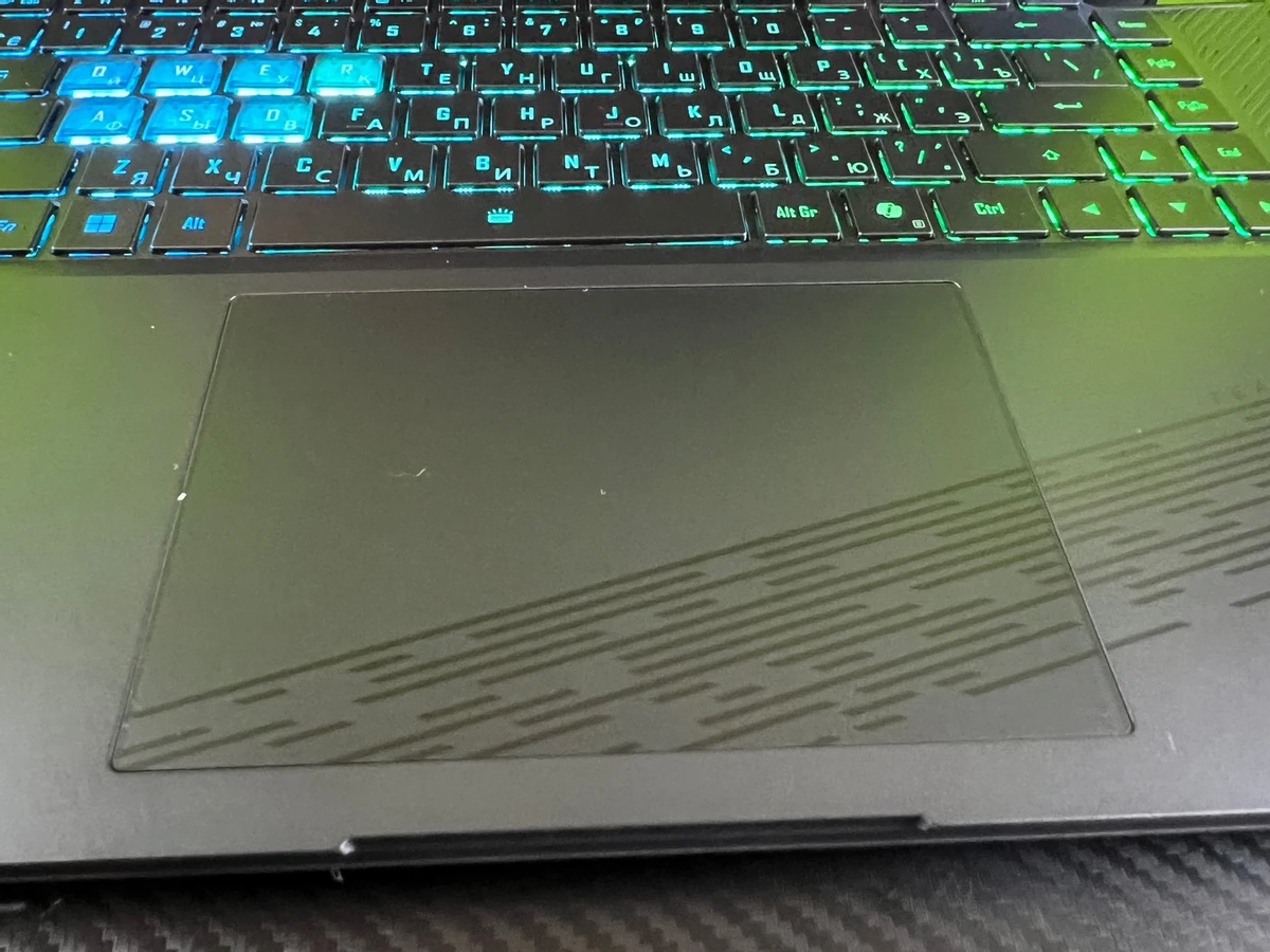 Обзор игрового ноутбука AORUS 16X (2024) компании GIGABYTE Обзор игрового ноутбука AORUS 16X (2024) компании GIGABYTE
