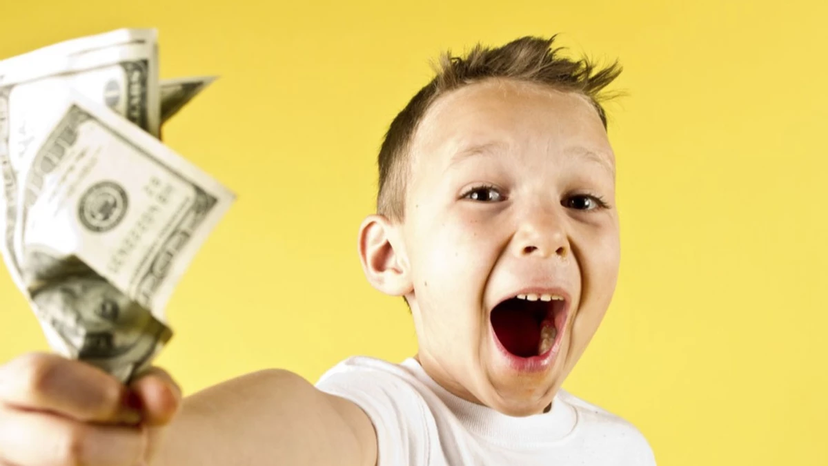 В России задержали игрового видеоблогера, который разводил детей на деньги их родителей