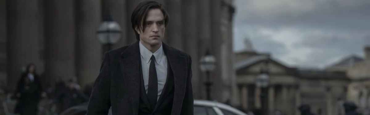 Сцена с Брюсом Уэйном на похоронах и два тизер-трейлера «Бэтмена»