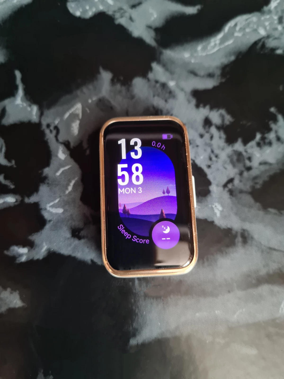 Обзор фитнес-браслета Huawei Band 9 Обзор фитнес-браслета Huawei Band 9