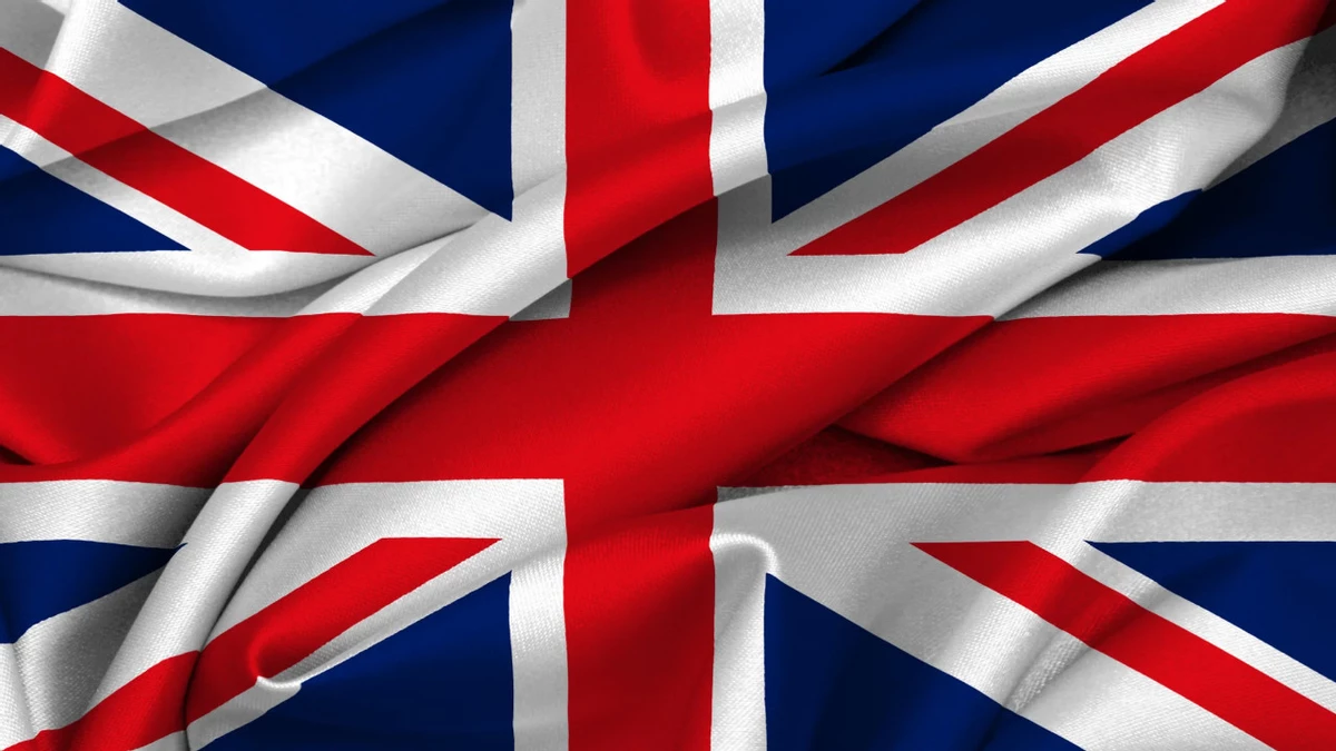 Власти Великобритании решили проверить 10 мобилок на предмет угрозы для детей