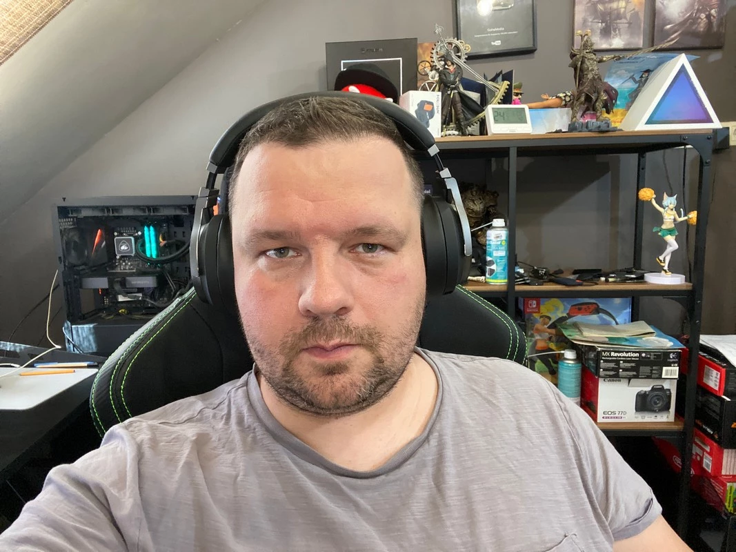 Обзор игровой гарнитуры Corsair Virtuoso RGB Wireless Обзор игровой гарнитуры Corsair Virtuoso RGB Wireless