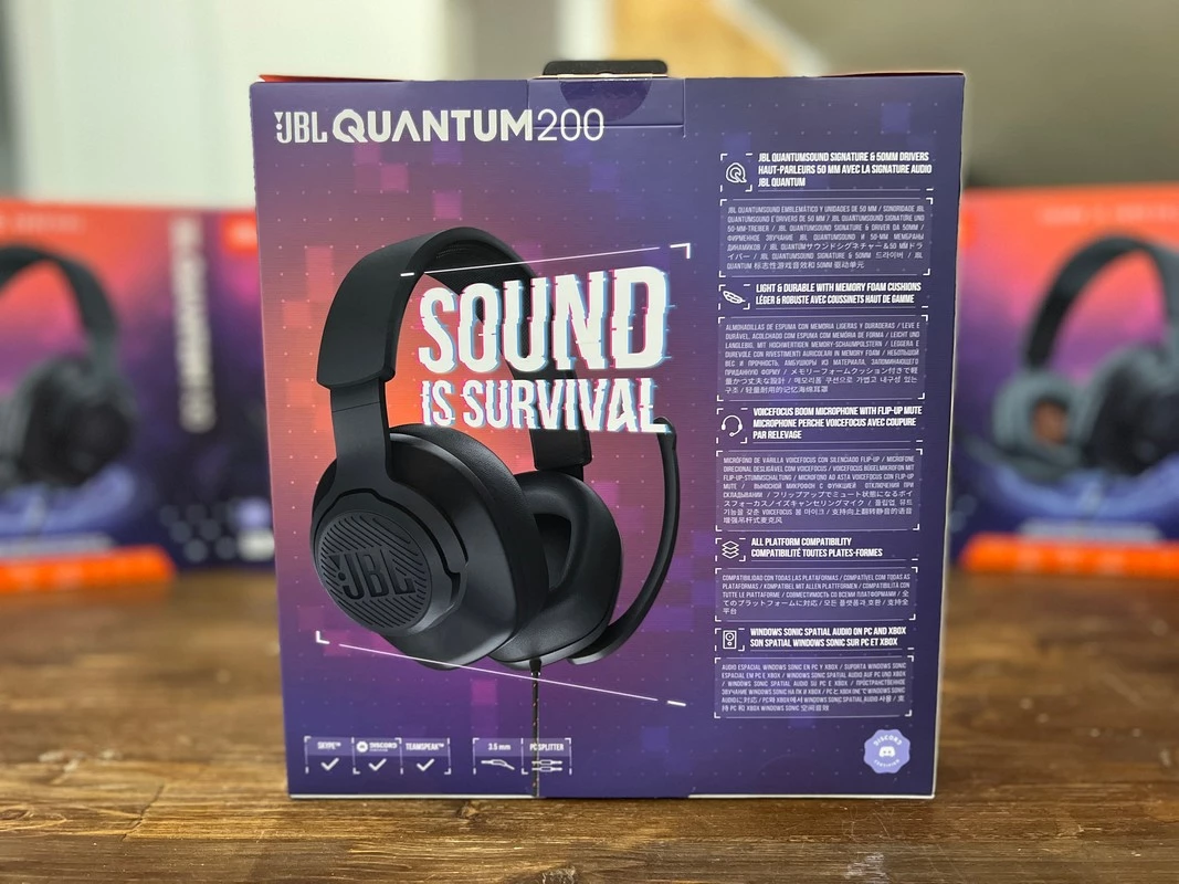 Обзор игровой гарнитуры JBL Quantum 200 Обзор игровой гарнитуры JBL Quantum 200