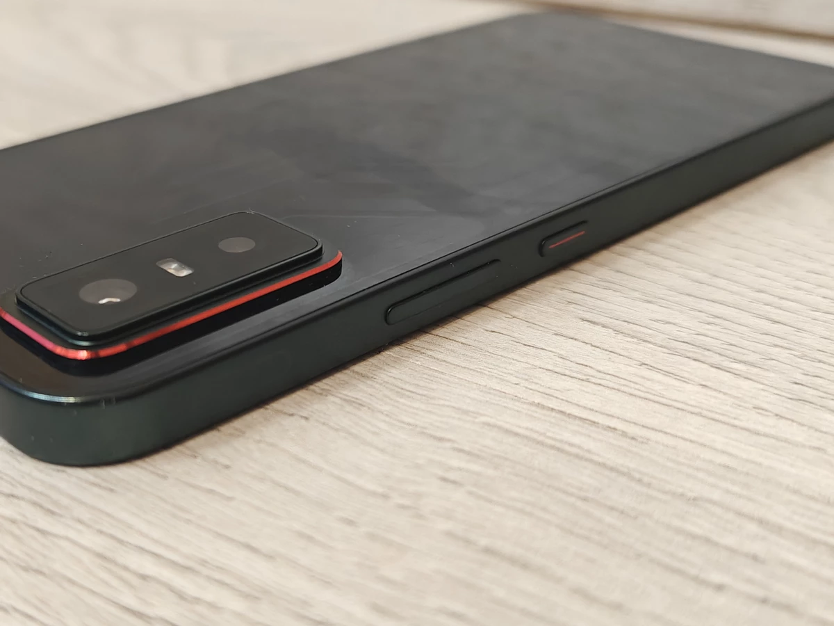 Обзор Infinix GT 30 – доступный мобильный гейминг