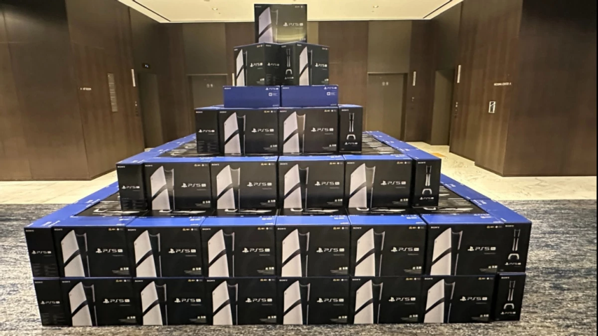 Награда за Stellar Blade: каждый сотрудник Shift Up получил на Новый год PlayStation 5 Pro и 5 миллионов Награда за Stellar Blade: каждый сотрудник Shift Up получил на Новый год PlayStation 5 Pro и 5 миллионов