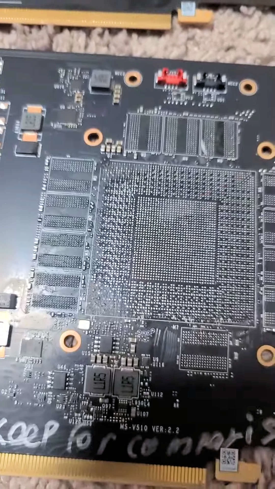 RTX 4090 гнутся и умирают прямо в коробках
