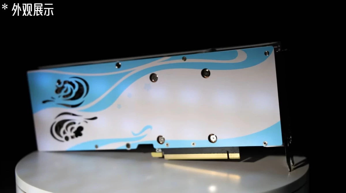Компания Zephyr представила симпатичные белые RTX 3080 12 Гб Компания Zephyr представила симпатичные белые RTX 3080 12 Гб