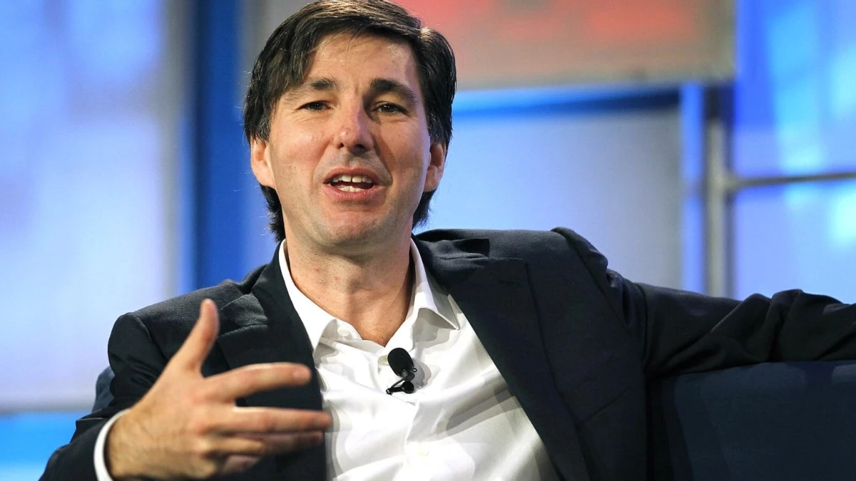 Топ-менеджер Microsoft закрыл MMO по Halo ради личного многомиллионного бонуса, а затем покинул компанию Топ-менеджер Microsoft закрыл MMO по Halo ради личного многомиллионного бонуса, а затем покинул компанию