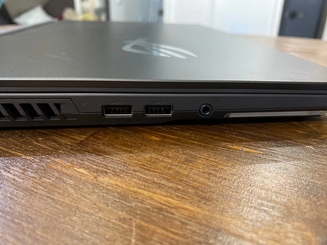 Обзор игрового ноутбука ASUS ROG Strix G15 (G513QE-HN104T) Обзор игрового ноутбука ASUS ROG Strix G15 (G513QE-HN104T)