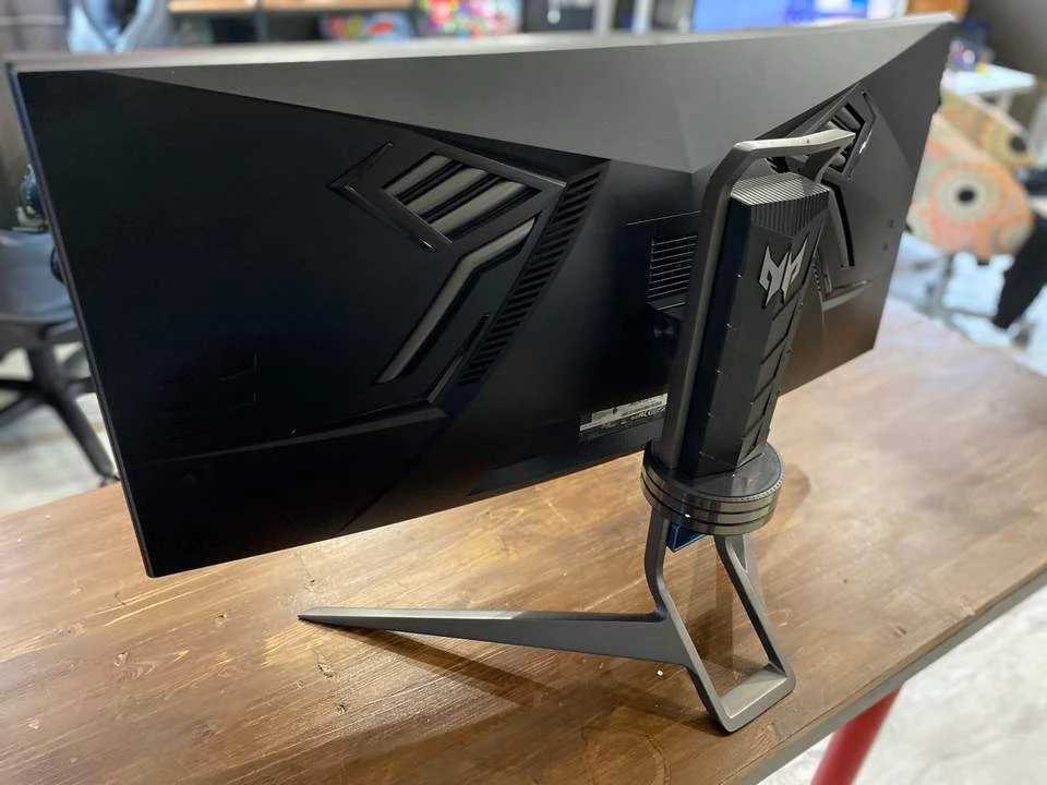 Обзор игрового монитора Acer Predator X35 Обзор игрового монитора Acer Predator X35
