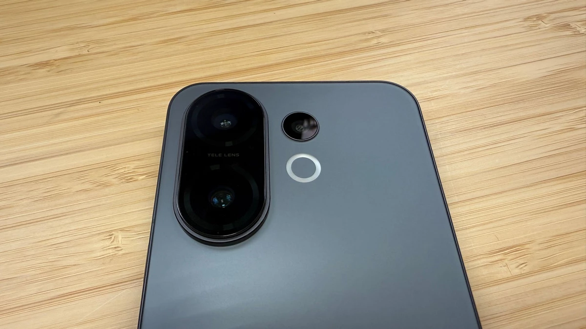 vivo X200 FE — компактный субфлагман с флагманскими возможностями vivo X200 FE — компактный субфлагман с флагманскими возможностями