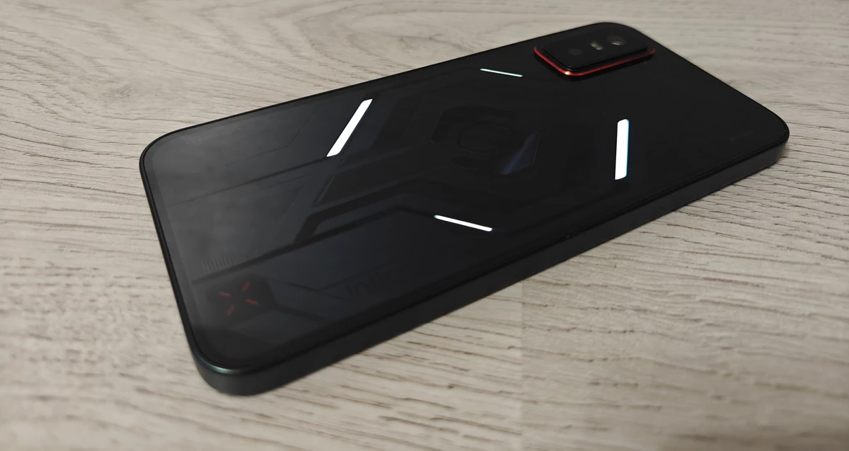 Обзор Infinix GT 30 – доступный мобильный гейминг