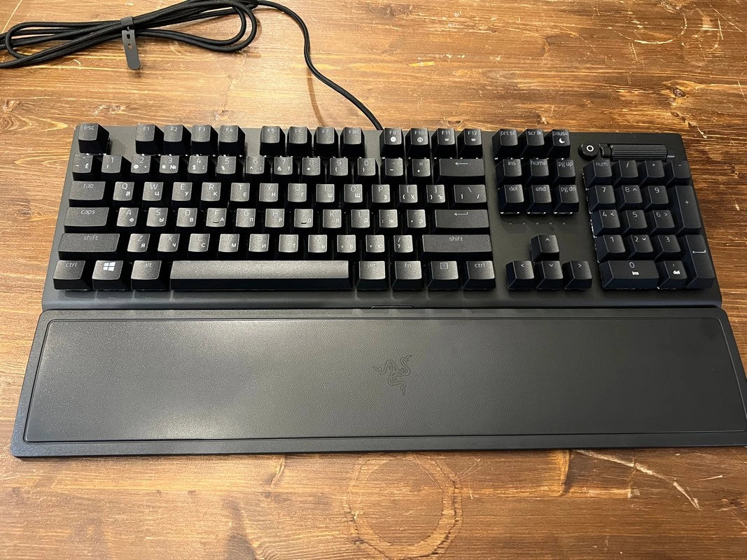 Обзор игровой клавиатуры Razer BlackWidow V3 (Yellow Switch) Обзор игровой клавиатуры Razer BlackWidow V3 (Yellow Switch)