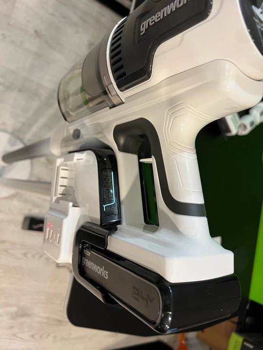 Время уборки, геймер! Обзор пылесоса GREENWORKS G24SVK4D Время уборки, геймер! Обзор пылесоса GREENWORKS G24SVK4D