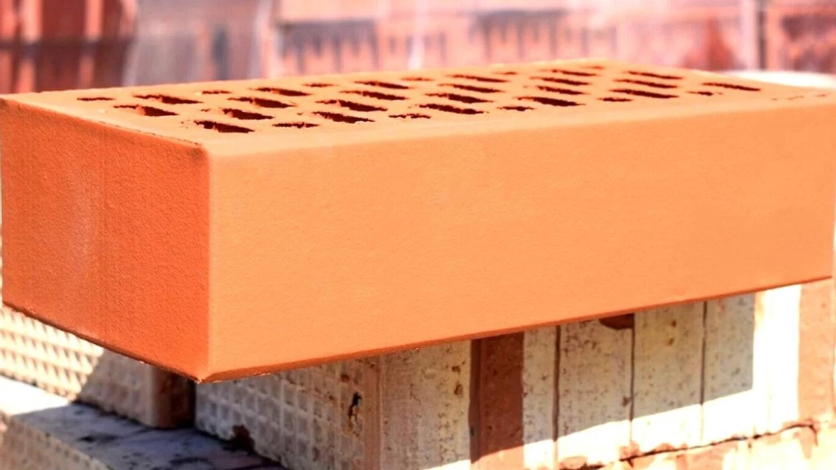 NVIDIA GeForce RTX 4040 Brick Edition — шутка ли?