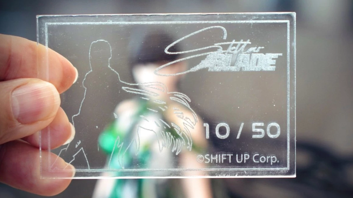 Shift Up привезла Гению фигурку Евы из Stellar Blade на 10-летие Kojima Productions Shift Up привезла Гению фигурку Евы из Stellar Blade на 10-летие Kojima Productions