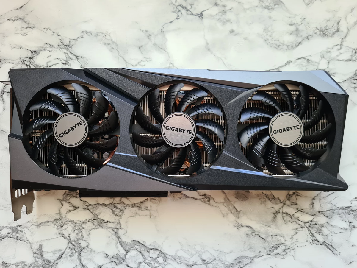 Обзор видеокарты Gigabyte Radeon RX 6750 XT Gaming OC Обзор видеокарты Gigabyte Radeon RX 6750 XT Gaming OC