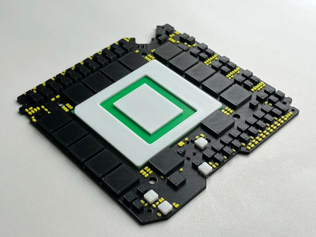 Кофе без задержек благодаря Reflex — энтузиаст создал подставку для напитков в виде печатной платы RTX 5090