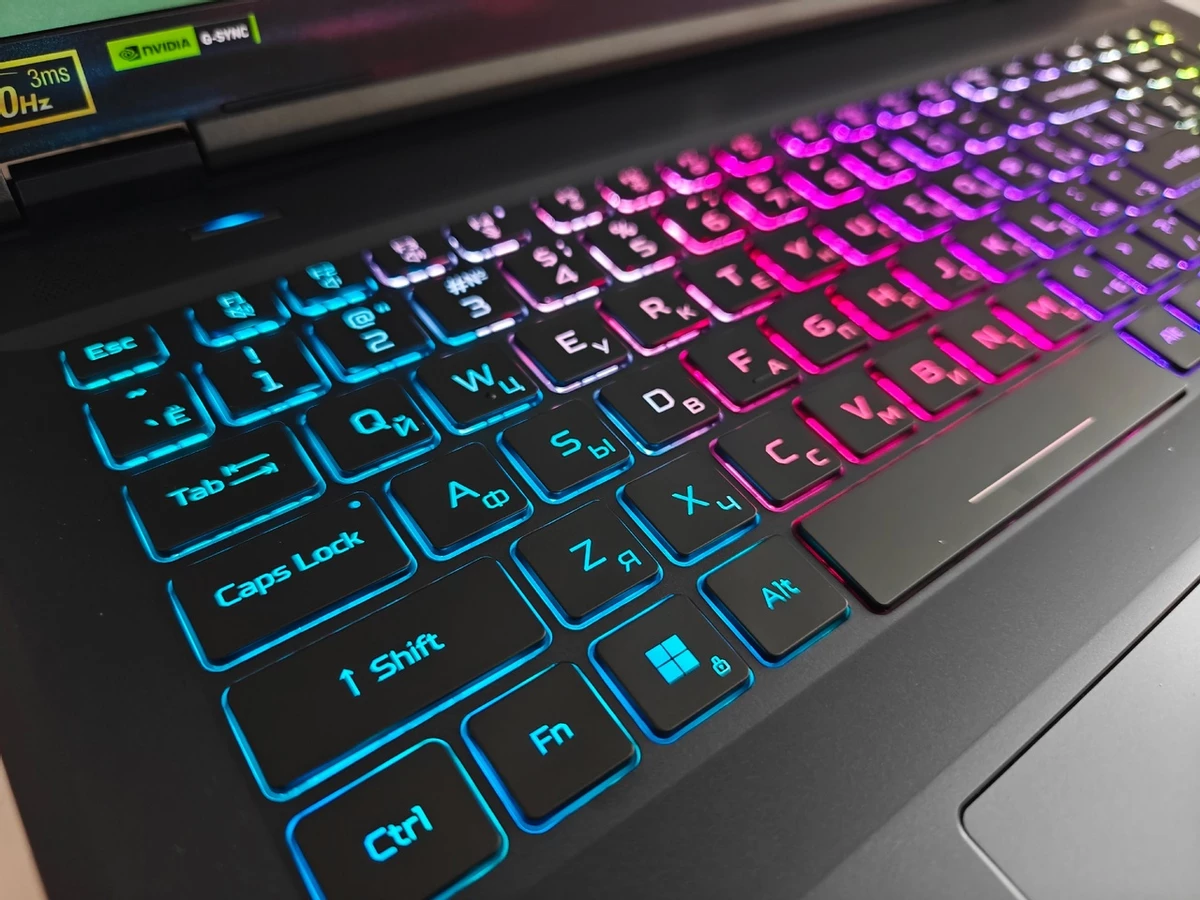 Обзор ноутбука Predator Helios Neo 18 (2024) — хорош для игр и работы