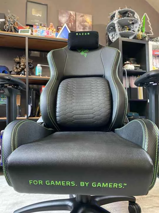 Обзор игрового кресла Razer Iskur — когда первый блин не комом Обзор игрового кресла Razer Iskur — когда первый блин не комом