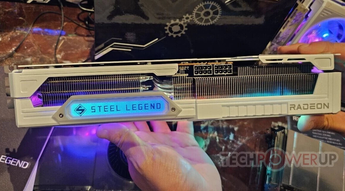 Разъем питания 16-pin 12V-2×6 все же добрался до AMD — ASRock представила видеокарту с таким питанием Разъем питания 16-pin 12V-2×6 все же добрался до AMD — ASRock представила видеокарту с таким питанием