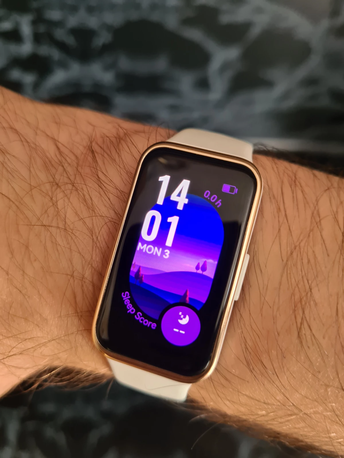 Обзор фитнес-браслета Huawei Band 9 Обзор фитнес-браслета Huawei Band 9