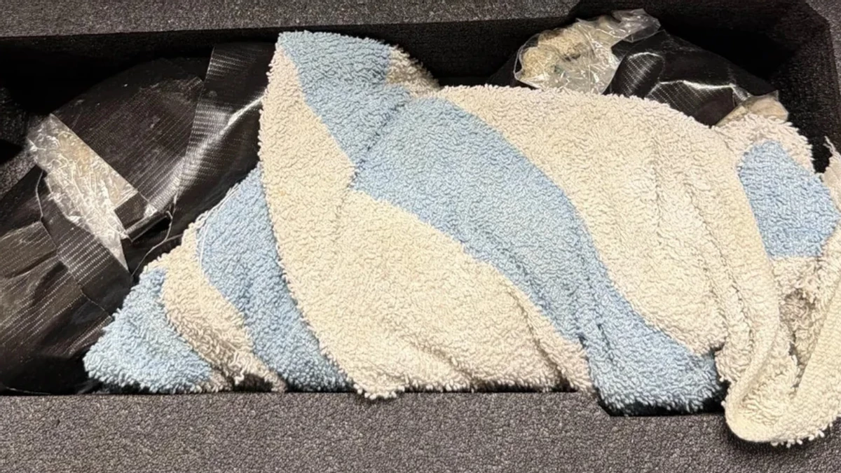 Очередного бедолагу развели на Amazon: булыжник в полотеннце вместо MSI RTX 5090