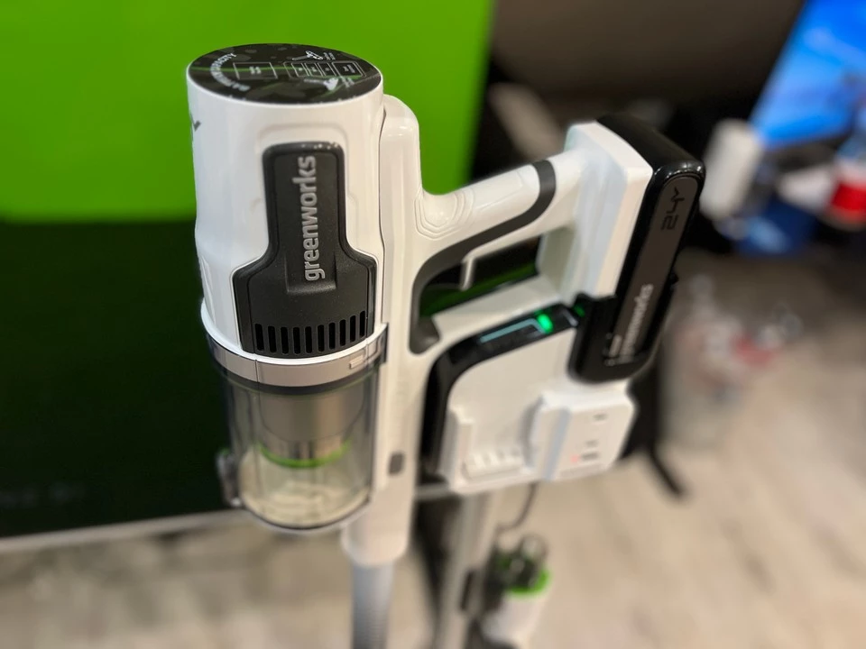 Время уборки, геймер! Обзор пылесоса GREENWORKS G24SVK4D Время уборки, геймер! Обзор пылесоса GREENWORKS G24SVK4D