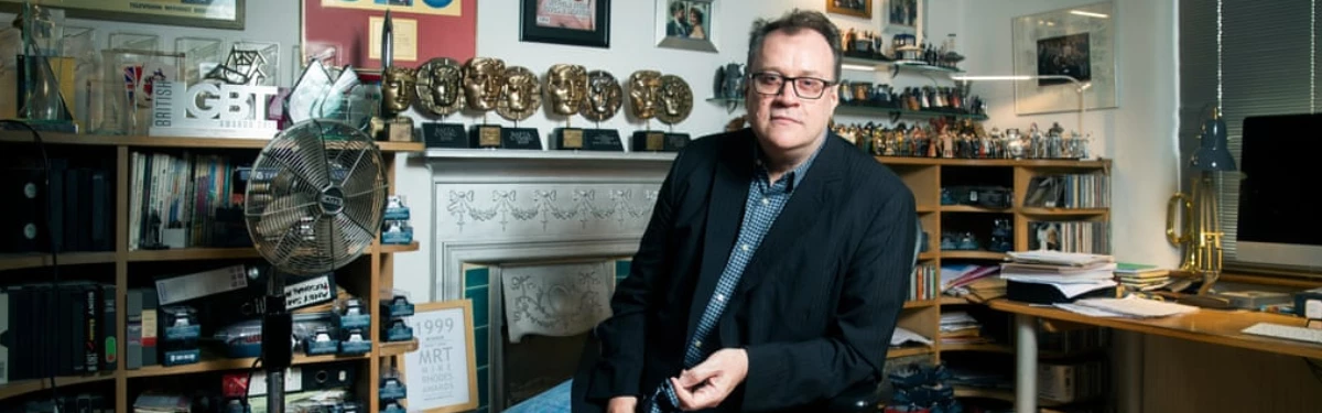 «Доктор Кто» встретит 60-летие с Расселом Т. Дэвисом. Это он снял сезоны с Экклестоном и Теннантом