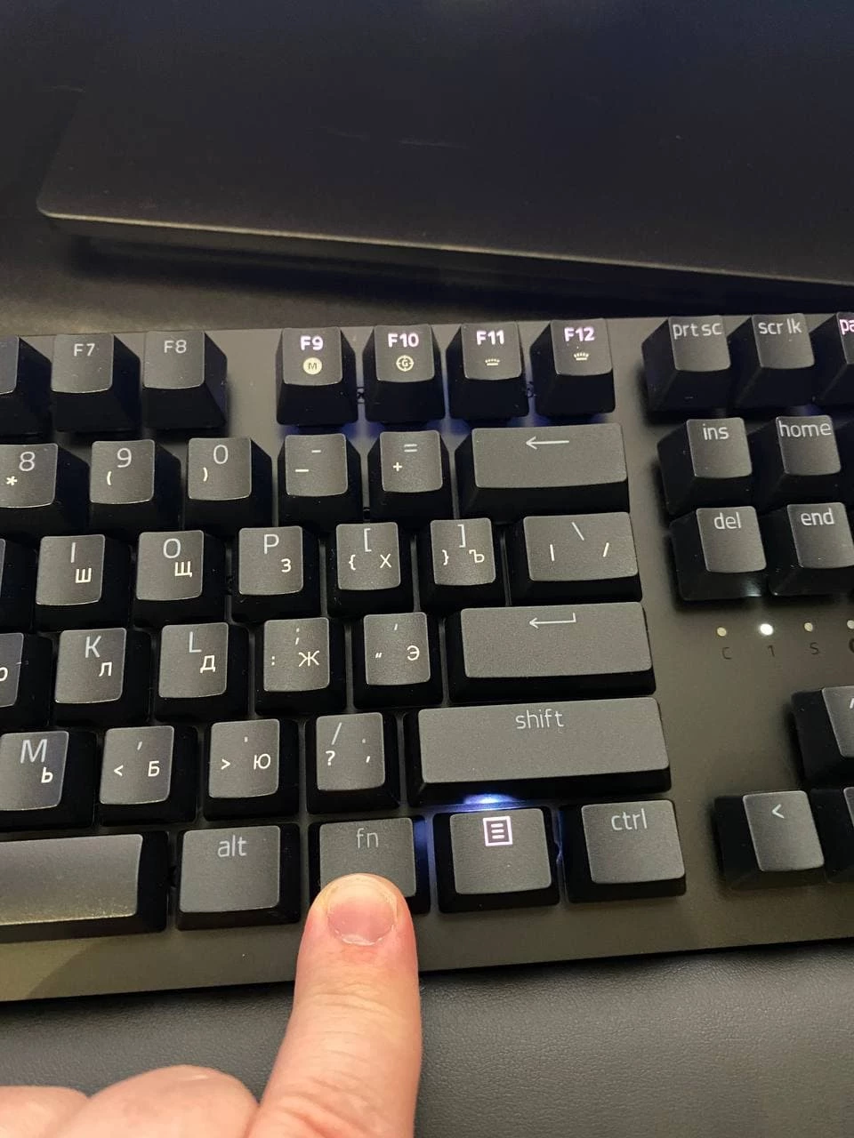 Обзор флагманской игровой клавиатуры Razer Huntsman V2 Analog — ультимативная игровая клавиатура Обзор флагманской игровой клавиатуры Razer Huntsman V2 Analog — ультимативная игровая клавиатура