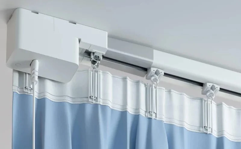 Делаем геймерскую берлогу комфортнее с “Яндекс” — обзор умного карниза, эмби-лампы и ИК-пульта Делаем геймерскую берлогу комфортнее с “Яндекс” — обзор умного карниза, эмби-лампы и ИК-пульта