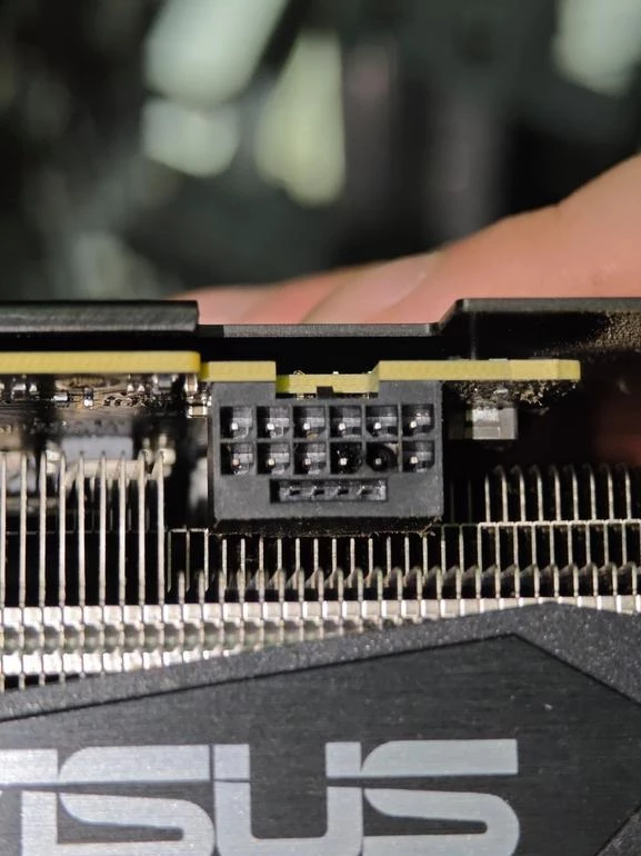 Проблема с разъемом питания 12VHPWR затронула даже GeForce RTX 3060 Ti