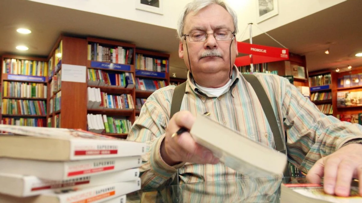 Злотые кончились? Анджей Сапковский в течение года закончит новую книгу из цикла «Ведьмак» Злотые кончились? Анджей Сапковский в течение года закончит новую книгу из цикла «Ведьмак»