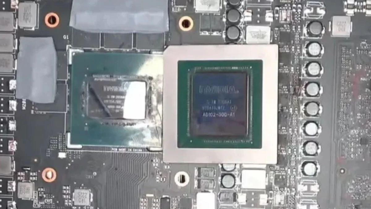 Покупатель RTX 4090 на Amazon получил мутанта с чипом от мобильной RTX 4090 Покупатель RTX 4090 на Amazon получил мутанта с чипом от мобильной RTX 4090