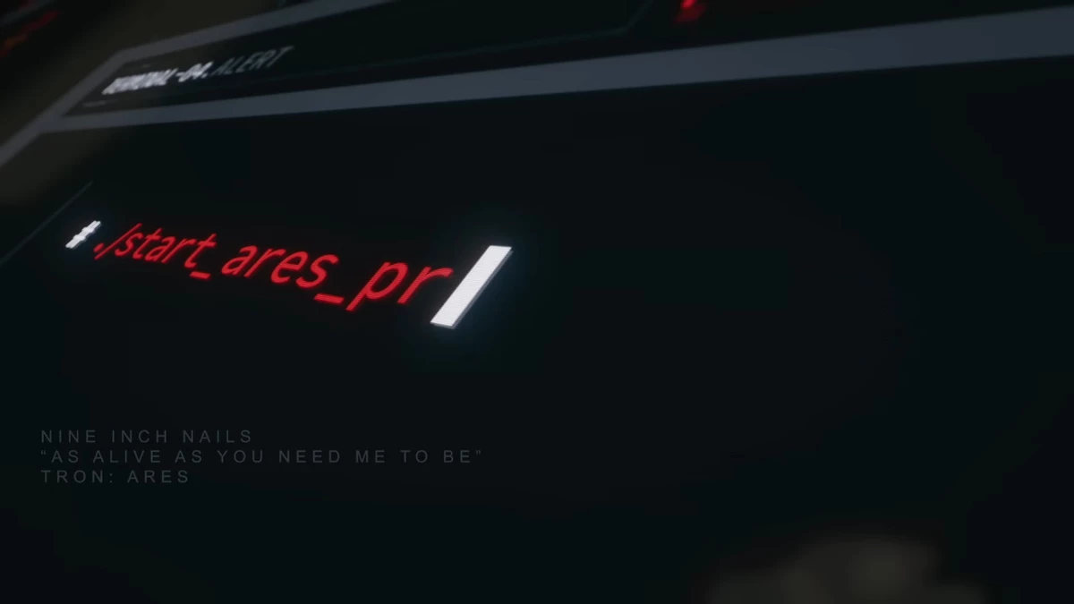 Клип на песню «As Alive As You Need Me To Be» рок-группы Nine Inch Nails с кадрами из «Трона: Арес» Клип на песню «As Alive As You Need Me To Be» рок-группы Nine Inch Nails с кадрами из «Трона: Арес»