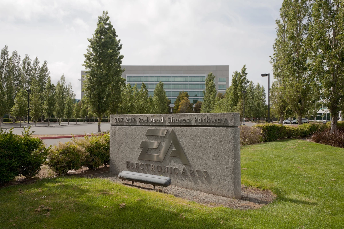 Electronic Arts вновь считает, что игрокам надоели синглы и они хотят игры-сервисы Electronic Arts вновь считает, что игрокам надоели синглы и они хотят игры-сервисы