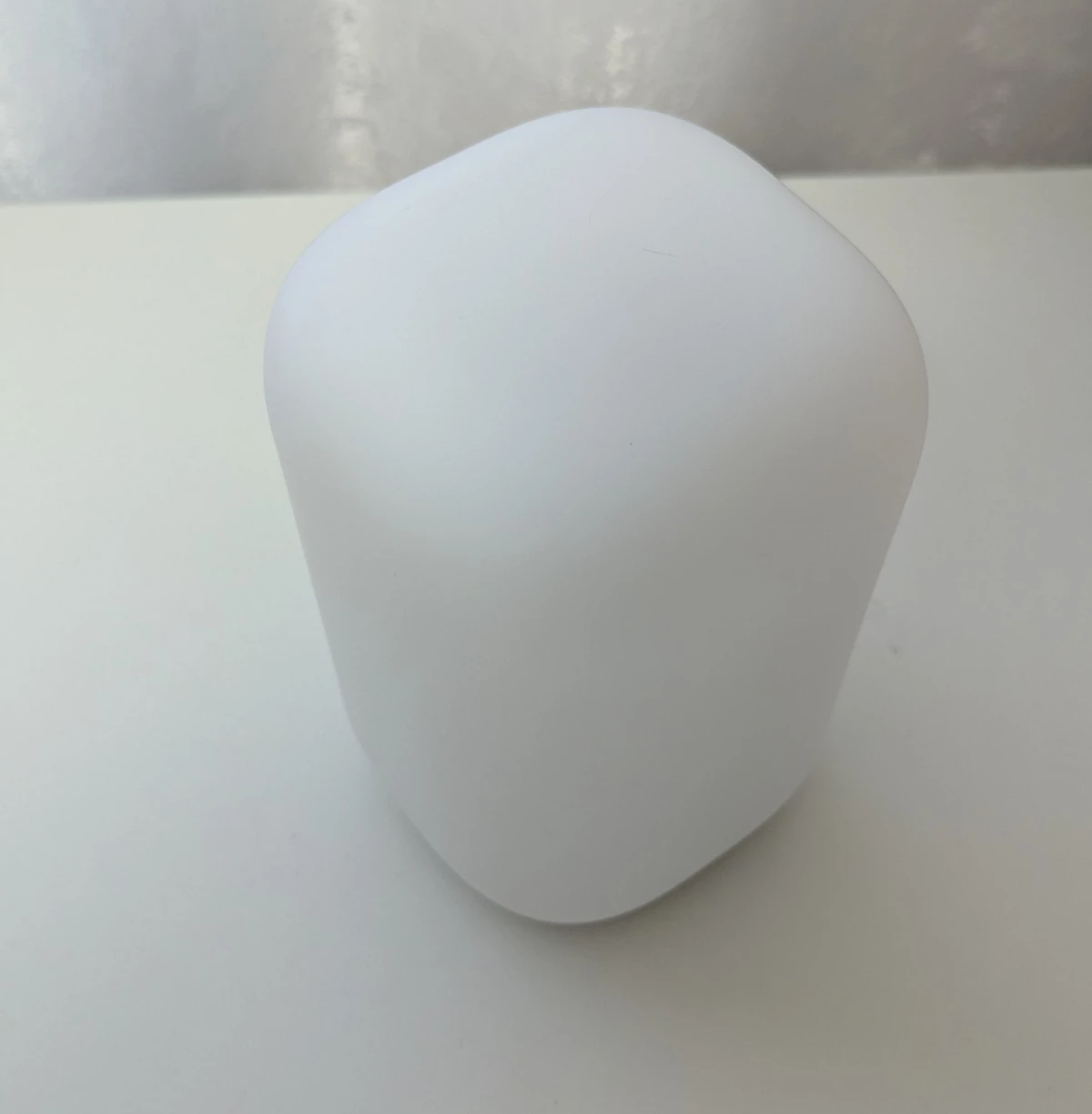 Делаем геймерскую берлогу комфортнее с “Яндекс” — обзор умного карниза, эмби-лампы и ИК-пульта Делаем геймерскую берлогу комфортнее с “Яндекс” — обзор умного карниза, эмби-лампы и ИК-пульта