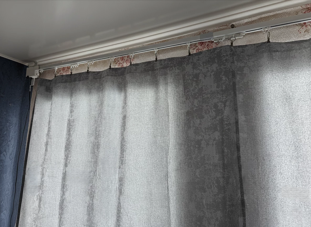 Делаем геймерскую берлогу комфортнее с “Яндекс” — обзор умного карниза, эмби-лампы и ИК-пульта Делаем геймерскую берлогу комфортнее с “Яндекс” — обзор умного карниза, эмби-лампы и ИК-пульта