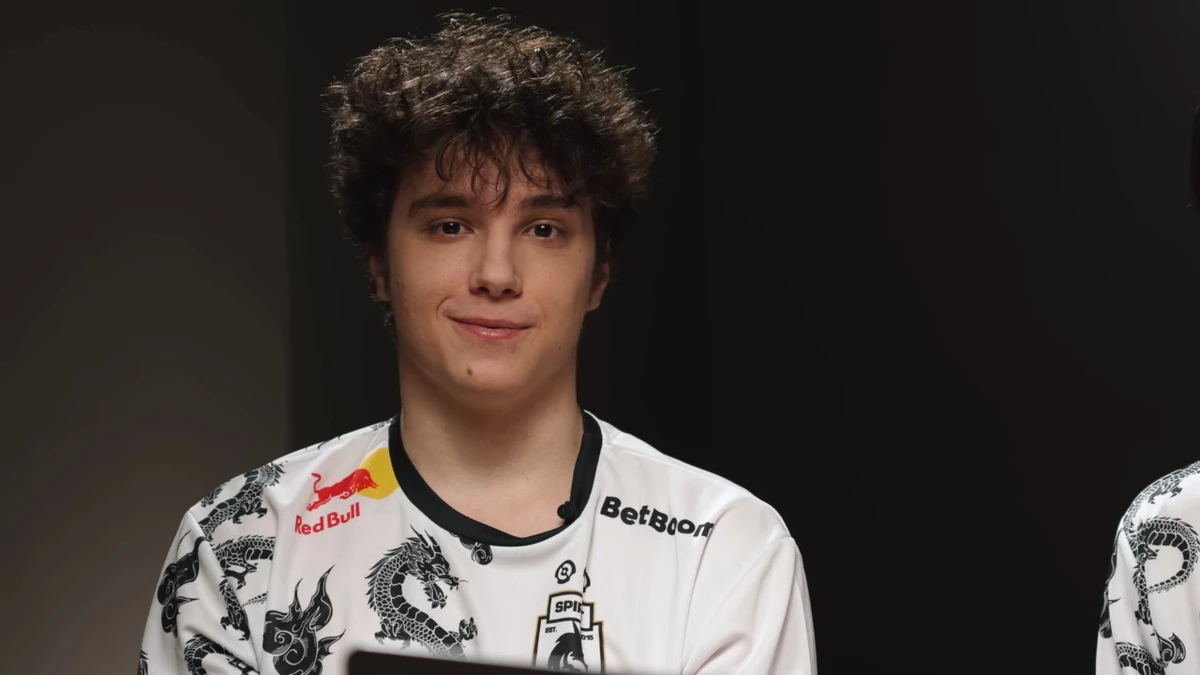 Киберспортсмен Team Spirit раскрыл размер своей зарплаты