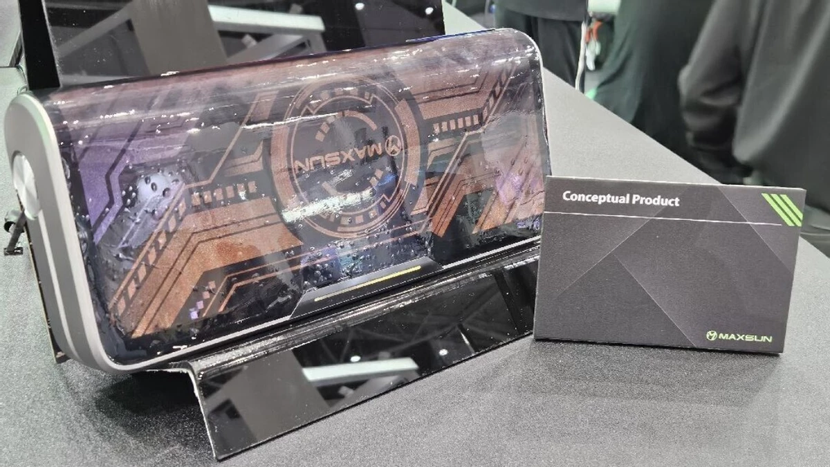MaxSun представила концепт видеокарты с незаметным жидкостным охлаждением MaxSun представила концепт видеокарты с незаметным жидкостным охлаждением