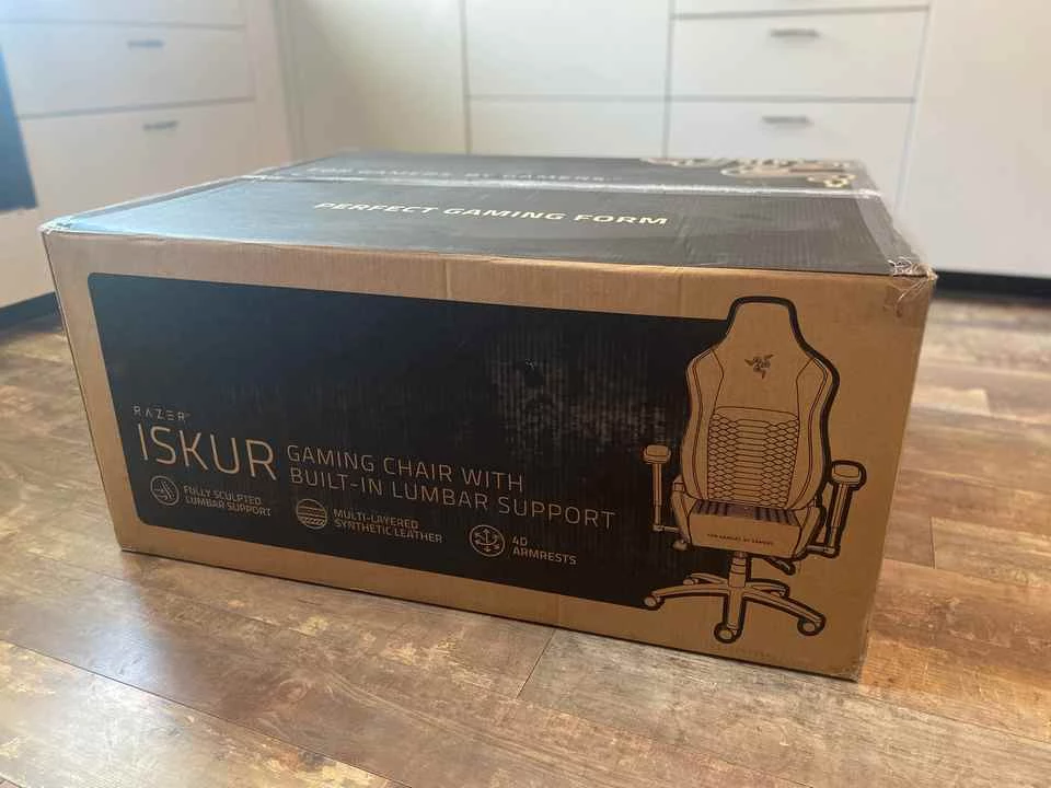 Обзор игрового кресла Razer Iskur — когда первый блин не комом Обзор игрового кресла Razer Iskur — когда первый блин не комом