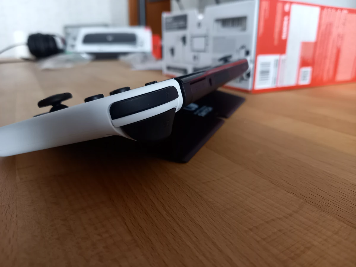 Обзор Nintendo Switch OLED - практически идеальная версия гибридной консоли Обзор Nintendo Switch OLED - практически идеальная версия гибридной консоли