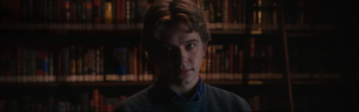 Первый трейлер «Клуба полуночников» от режиссера «Доктора Сна» и «Полуночной мессы» Первый трейлер «Клуба полуночников» от режиссера «Доктора Сна» и «Полуночной мессы»
