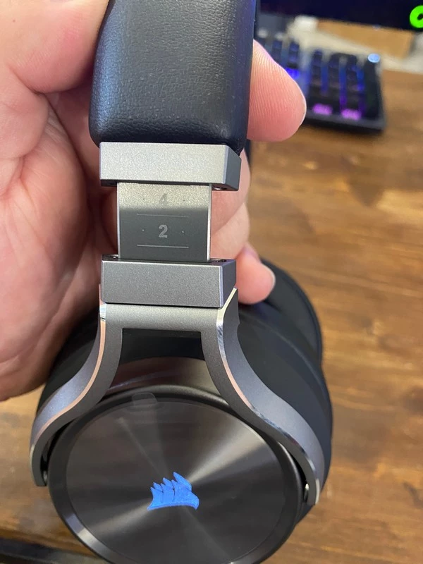 Обзор игровой гарнитуры Corsair Virtuoso RGB Wireless Обзор игровой гарнитуры Corsair Virtuoso RGB Wireless